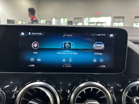 Used 2021 Mercedes-Benz GLA 250 4MATIC image 64