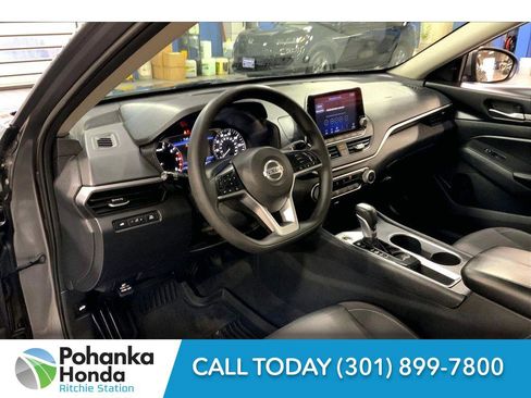 Used 2022 Nissan Altima 2.5 SV FWD image 14
