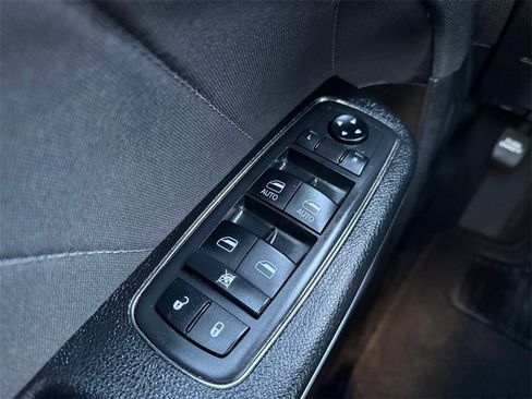 Used 2019 Dodge Charger R/T w/ Driver Confidence Group image 24