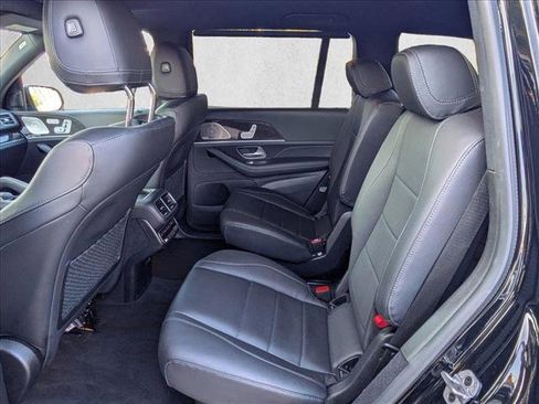 Used 2021 Mercedes-Benz GLS 450 4MATIC image 19