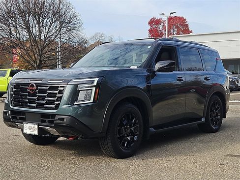 New 2025 Nissan Armada PRO-4X w/ Pro-4X Premium Package image 4