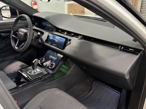 Used 2023 Land Rover Range Rover Evoque HST image 16