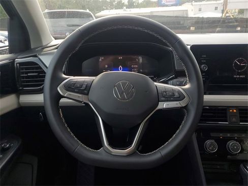 New 2025 Volkswagen Taos S image 25