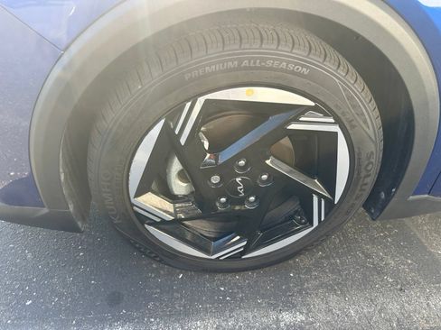 Certified 2025 Kia K4 EX FWD image 4