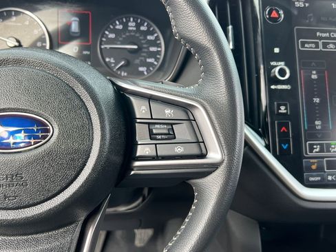 Used 2024 Subaru Ascent Premium w/ Convenience Package image 28