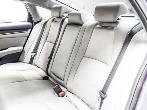 Used 2019 Honda Accord EX image 41