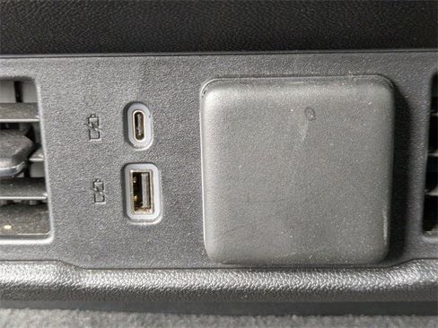 Used 2024 GMC Sierra 1500 Elevation image 15