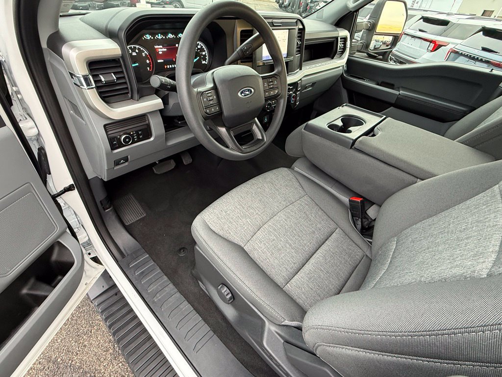 Used 2025 Ford F350 XL w/ STX Appearance Package AWD/4WD image 16