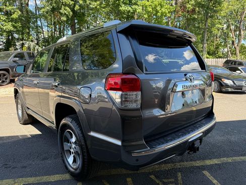 Used 2010 Toyota 4Runner SR5 image 4
