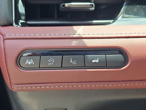 New 2025 INFINITI QX80 Autograph AWD/4WD image 30
