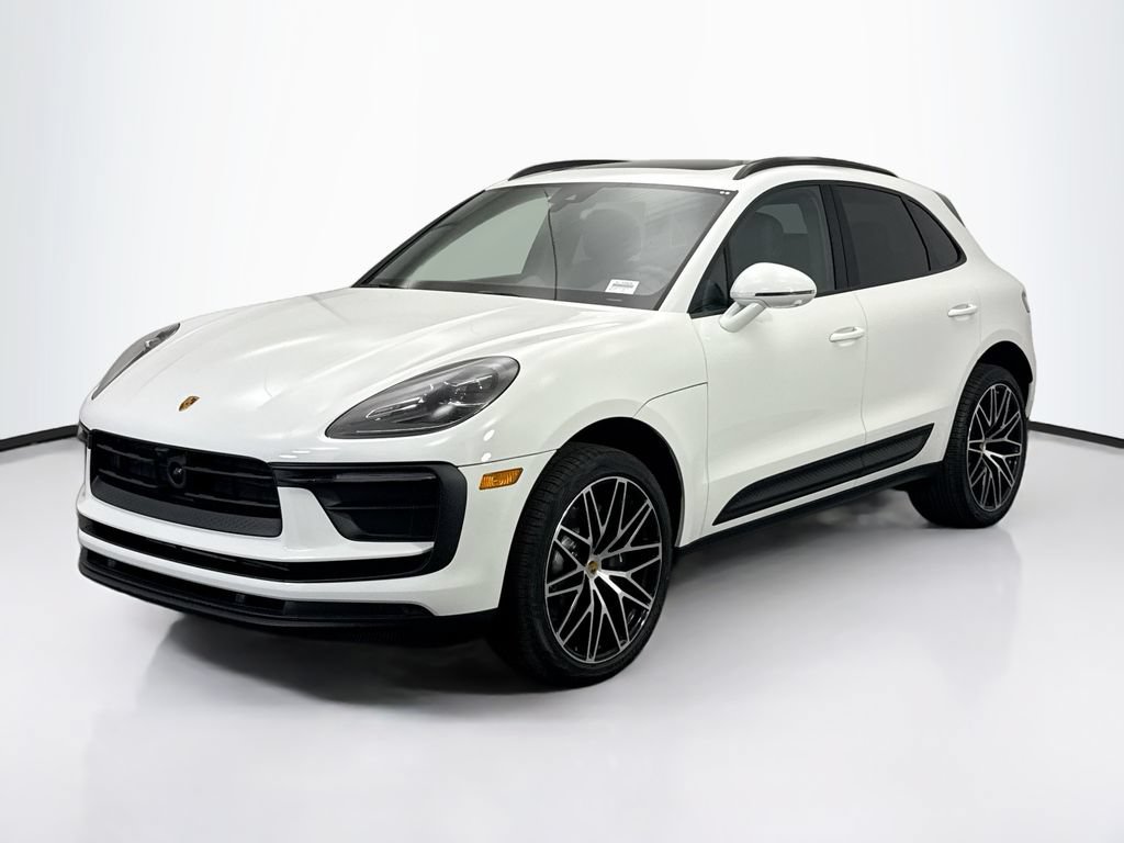 Used 2026 Porsche Macan AWD/4WD image 1
