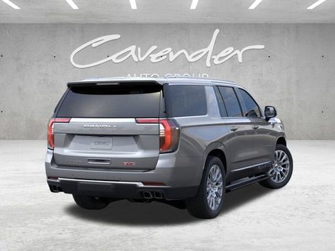 New 2026 GMC Yukon XL Denali w/ Sun & Power Step Package image 4