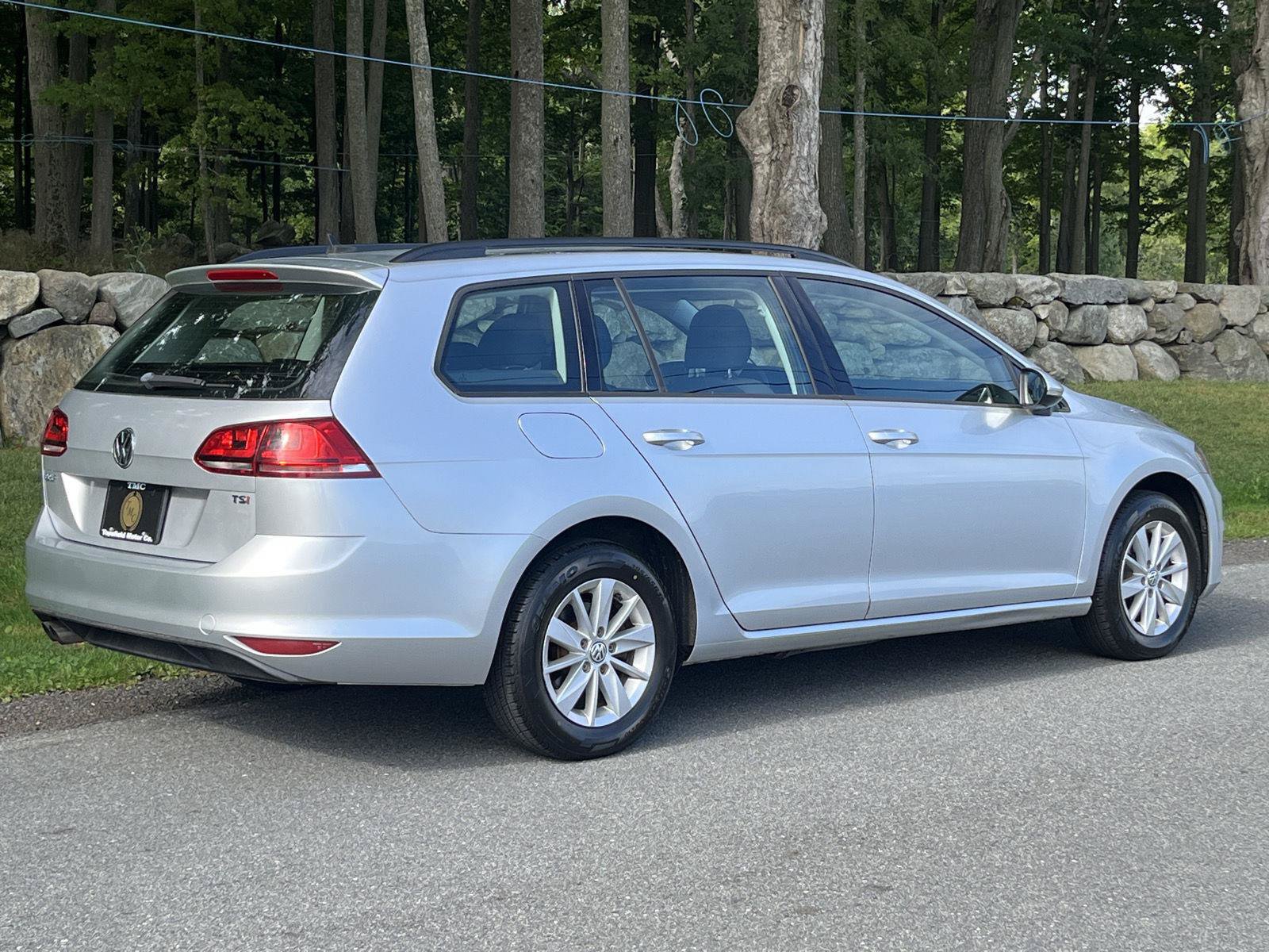 Used 2016 Volkswagen Golf S FWD image 35