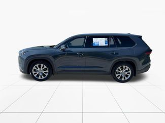 Used 2025 Toyota Grand Highlander AWD Hybrid video 5
