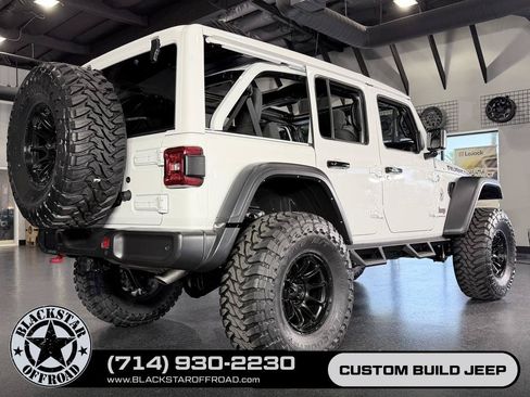 Used 2024 Jeep Wrangler Unlimited Rubicon w/ Technology Group AWD/4WD image 20