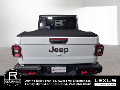 Used 2020 Jeep Gladiator Rubicon AWD/4WD image 9