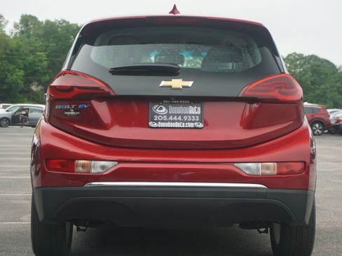 Used 2020 Chevrolet Bolt LT image 8
