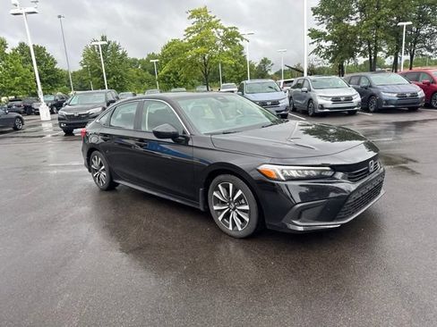 Used 2024 Honda Civic EX image 5