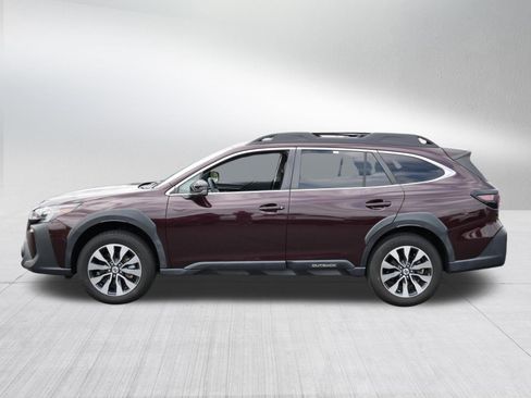 Used 2024 Subaru Outback Limited AWD/4WD image 4