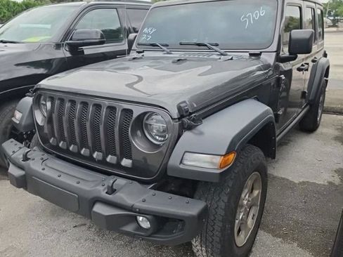 Used 2021 Jeep Wrangler Unlimited Sport AWD/4WD image 5