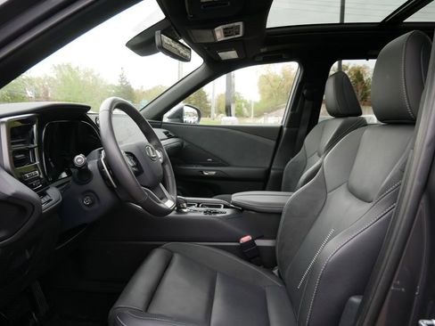 Certified 2025 Lexus TX 350 AWD w/ Technology Package image 9