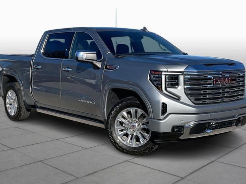 Used 2024 GMC Sierra 1500 Denali w/ Technology Package image 2