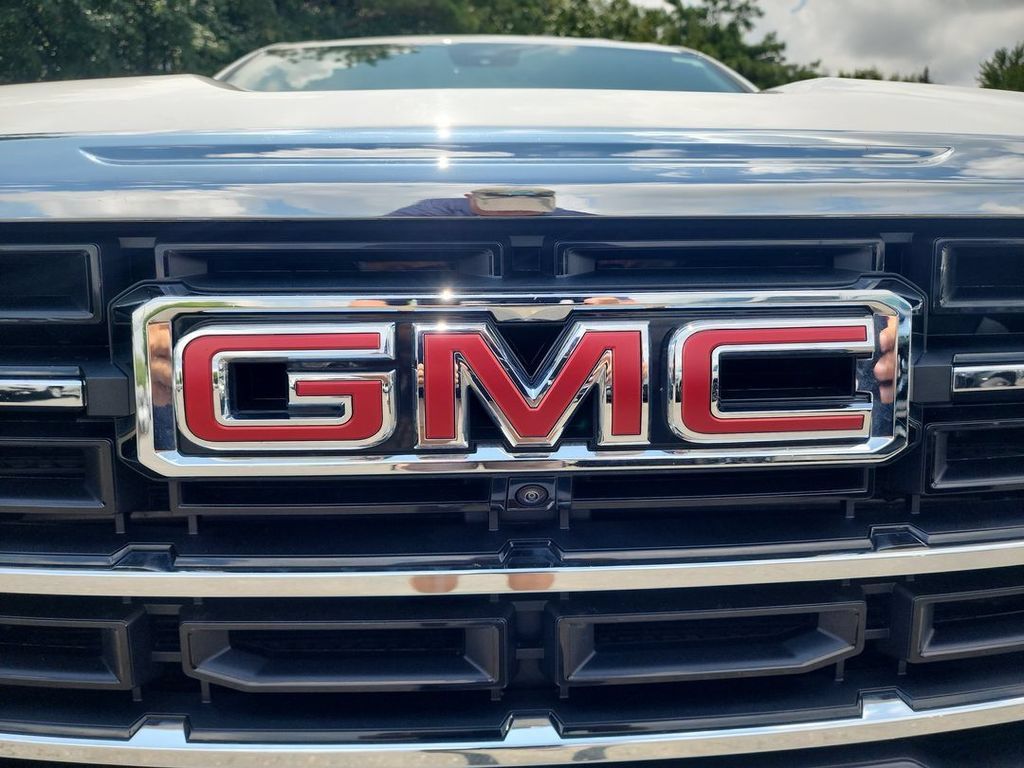 Certified 2025 GMC Acadia Elevation FWD image 31