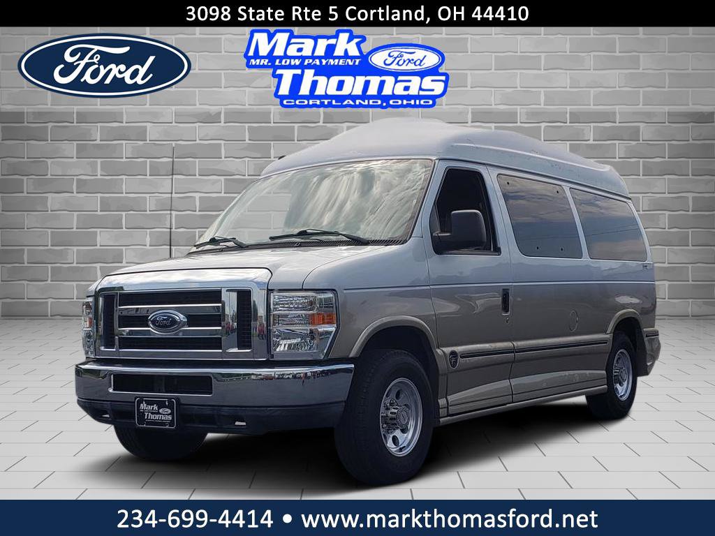 Used 2011 Ford E-150 and Econoline 150 w/ Premium Van Group RWD image 1