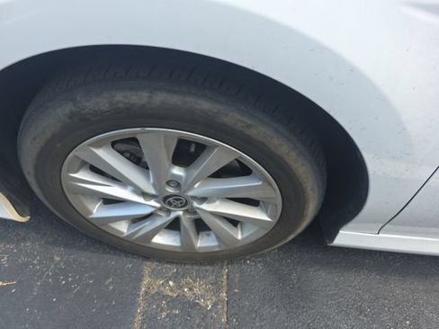 Used 2023 Toyota Camry LE FWD image 10