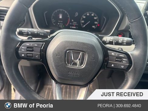 Used 2023 Honda Pilot Touring image 16