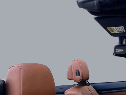 Used 2009 BMW 335i Convertible image 27