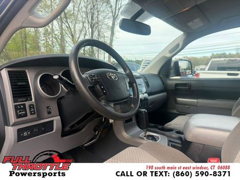 Used 2012 Toyota Tundra 4x4 CrewMax w/ SR5 Pkg image 18