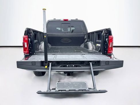 Certified 2022 Ford F150 XLT w/ Equipment Group 302A High image 27