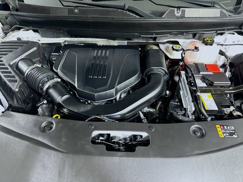 Used 2025 Buick Enclave Preferred image 35