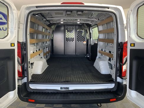 Used 2025 Ford Transit 250 Low Roof w/ Exterior Upgrade Package RWD image 28