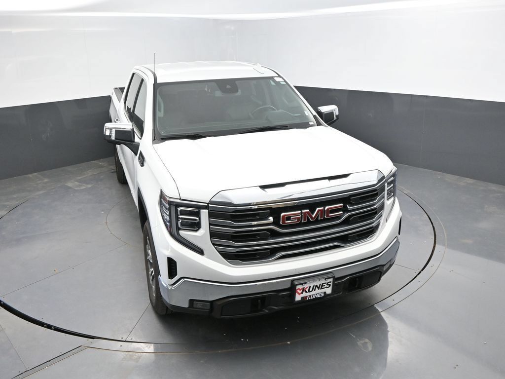 Used 2024 GMC Sierra 1500 SLT AWD/4WD image 27