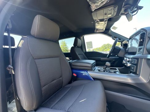 New 2025 Ford F150 XLT w/ Equipment Group 302A MID image 33