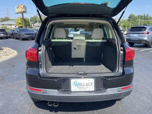Used 2017 Volkswagen Tiguan Wolfsburg Edition AWD/4WD image 37