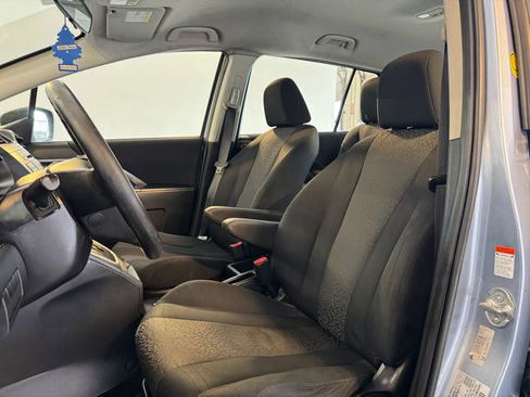 Used 2012 MAZDA MAZDA5 Sport image 14