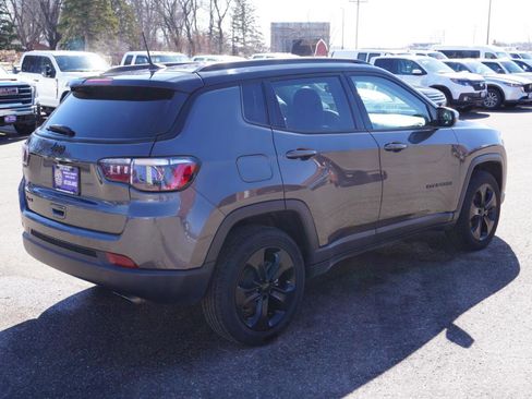 Used 2021 Jeep Compass Latitude image 5