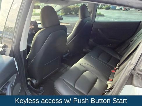 Used 2023 Tesla Model 3 Standard Range RWD image 6