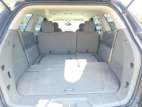 Used 2017 Chevrolet Traverse LT AWD/4WD image 24