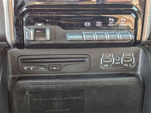 Used 2019 RAM 2500 Limited image 26