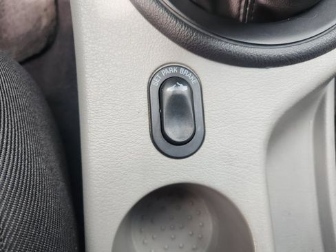 Used 2004 Ford Mustang GT image 14