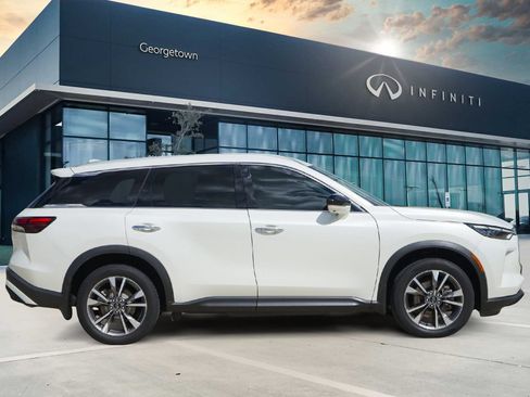 Certified 2023 INFINITI QX60 Luxe w/ Cargo Package image 3