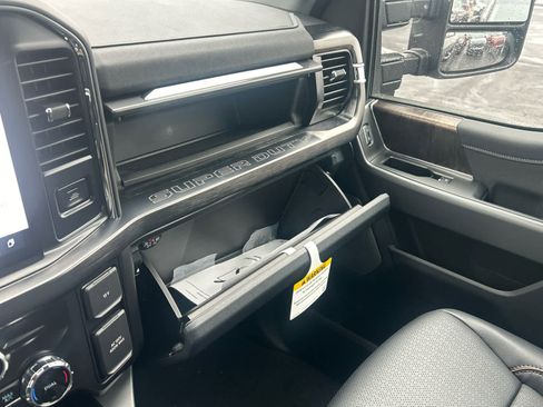 New 2026 Ford F350 Lariat w/ Black Appearance Package image 66