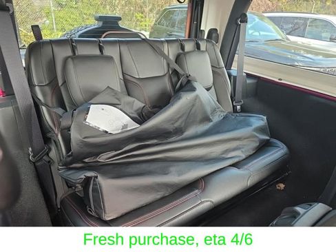 Used 2022 Jeep Wrangler Rubicon w/ Cold Weather Group image 5