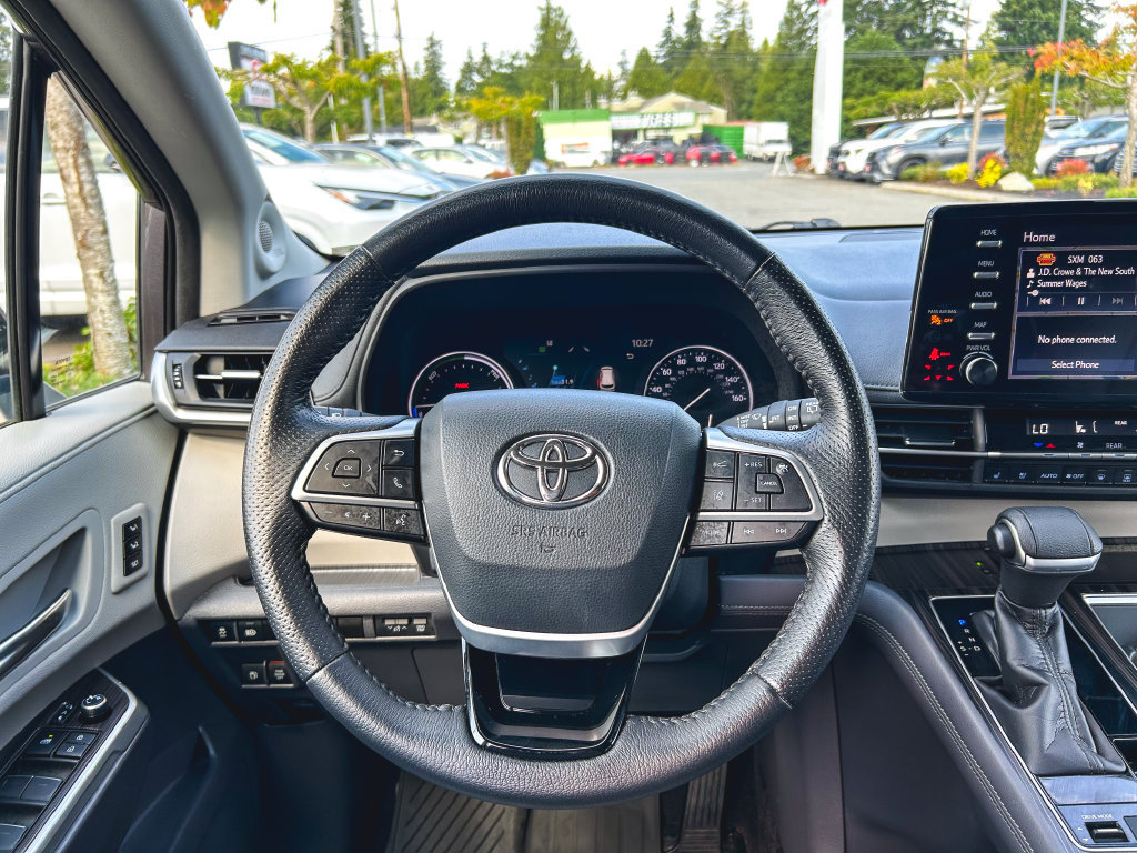 Certified 2021 Toyota Sienna Limited AWD/4WD image 19