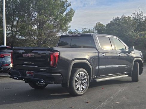 New 2026 GMC Sierra 1500 Denali image 4