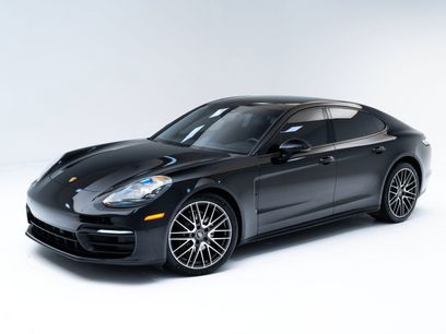 Certified 2022 Porsche Panamera